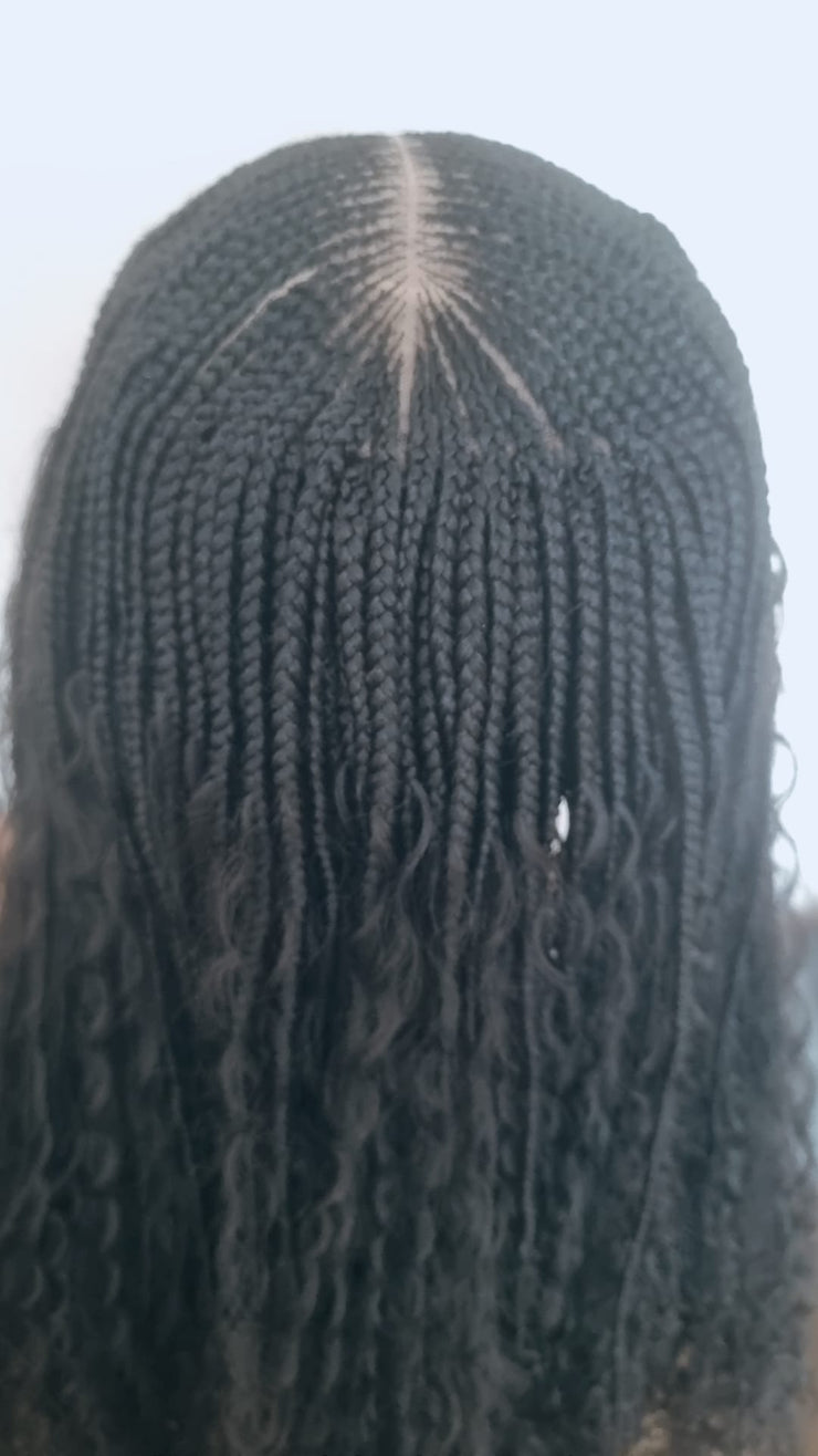 SleekCore Classic – 26” Middle Part Ghana Weave (Color 1)